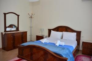 hotel villa ago