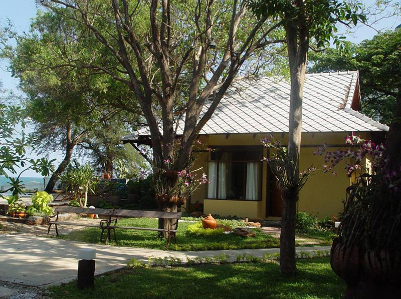 baan talay dao