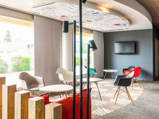 Ibis Tarbes Odos,Laloubere>>Hautes-Pyrénées,3 star