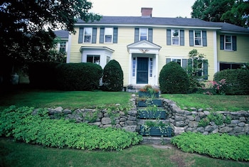 Dexter's Inn,Mount Sunapee>>Lebanon,3 star