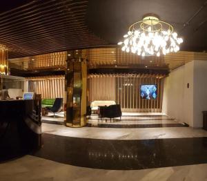 grace cox smart hotel