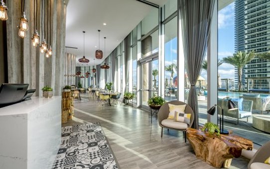 hyde resort and residences
