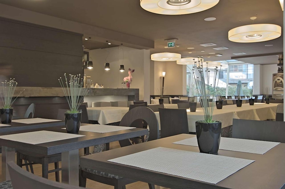 zen hotel versilia