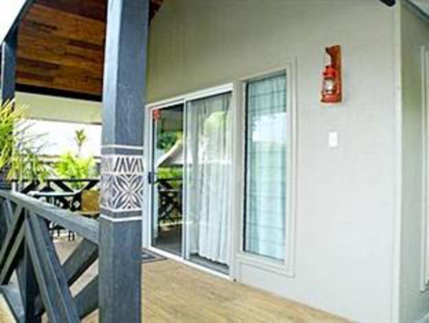 orator hotel samoa
