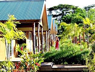 orator hotel samoa