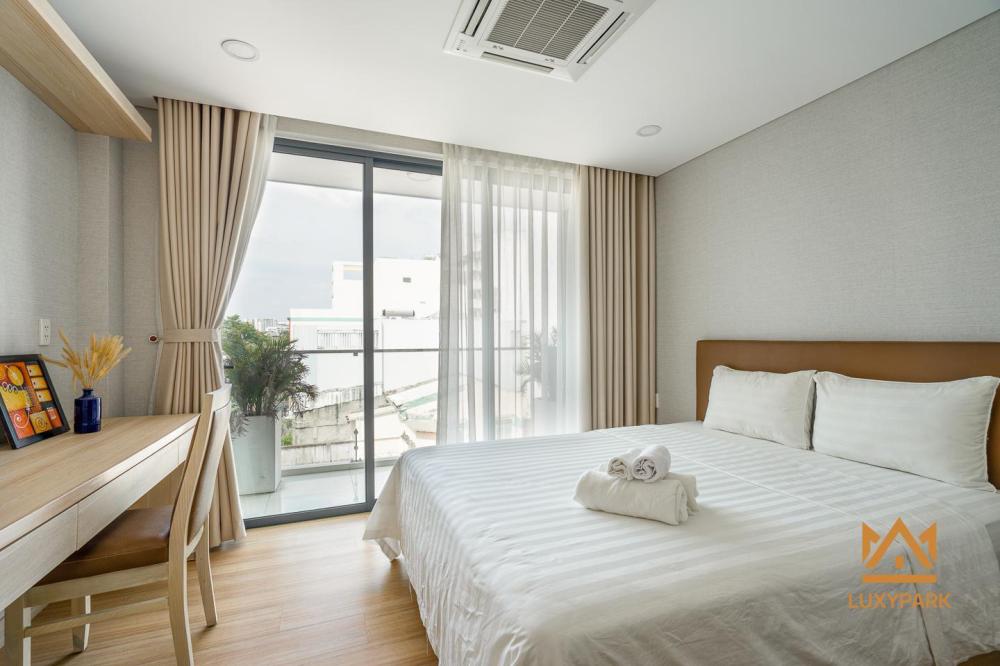 luxy park hotel and apartments city centre