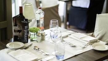 hotel hof van gelre by flow