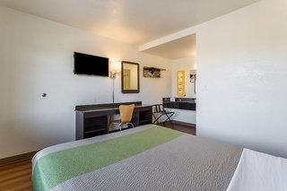 motel 6 el paso tx east