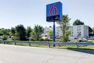 Motel 6 Portland, Me,Portland>>Cumberland,2 star