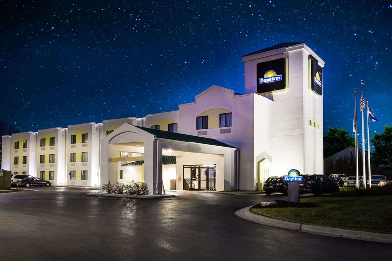 Days Inn By Wyndham Blue Springs