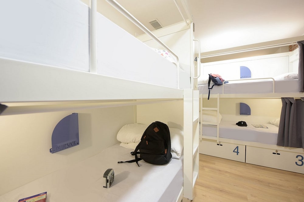 bluesock hostels madrid
