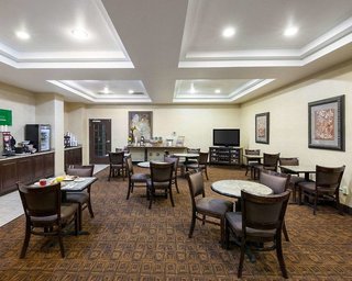 Comfort Inn & Suites Regional Medical Center,Taylor>>Abilene,2.5 star