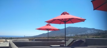 andronikos canaves santorini