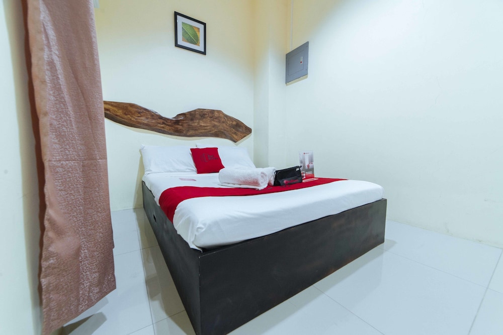 reddoorz near new government center