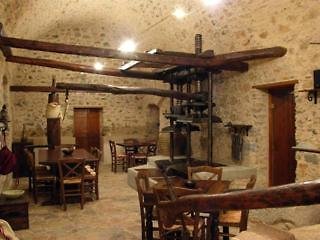 Liotrivi Historical Mansion & Boutique Hotel,Monemvasia>>Kalamata,3.5 star