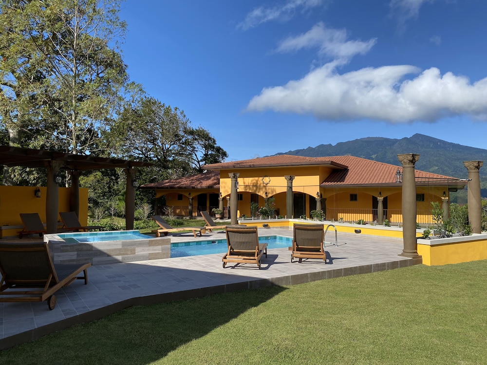 los establos boutique hotel adults only