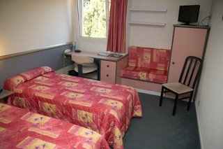Brit Hotel Dak Hotel,Dijon>>Avallon,3 star