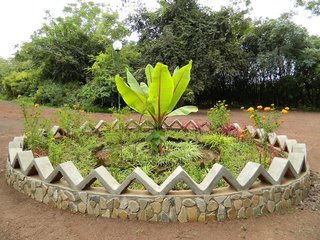 Octagon Lodge,Lake Manyara National Park>>Karatu,3 star