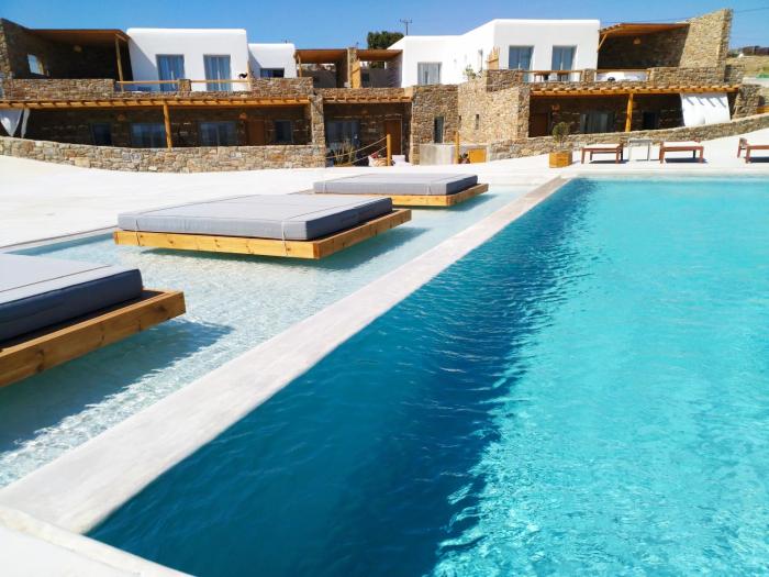 myconian crown suites