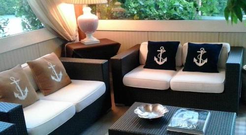 hotel ancora riviera