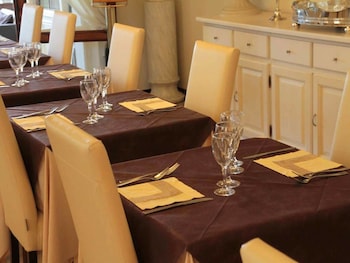 hotel ancora riviera