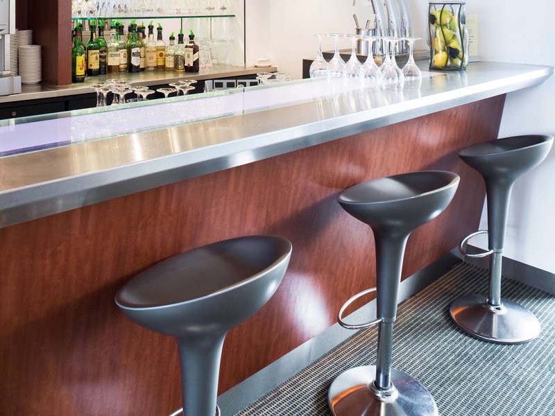 novotel amiens pole jules verne