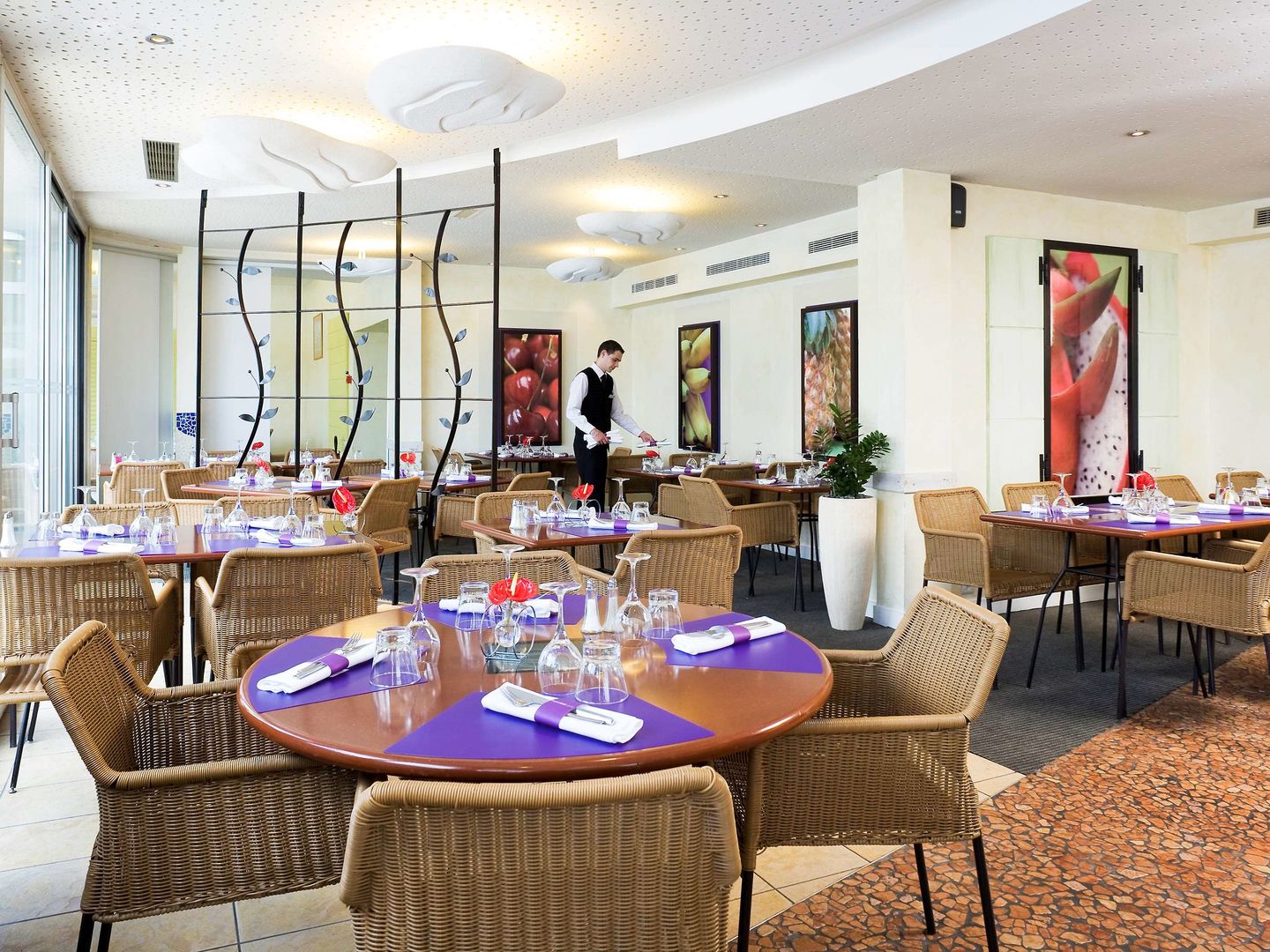 novotel amiens pole jules verne