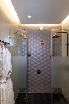 marvarit suites