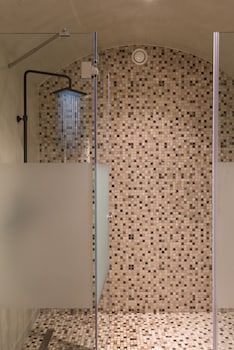 marvarit suites