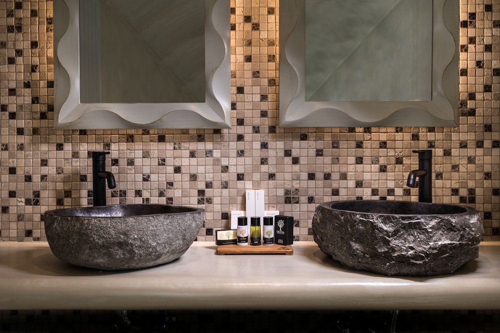 marvarit suites