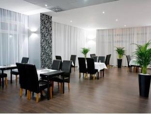 Hotel Modena,Ruzinov>>Bratislava,3 star