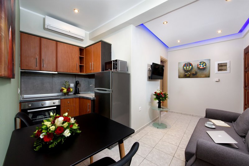 angelo del arte estate