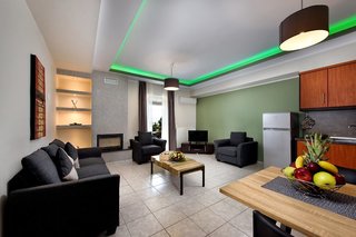 angelo del arte estate