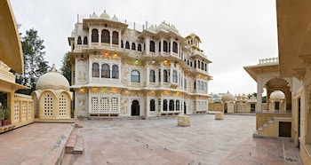 chunda palace