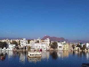 hotel aashiya haveli