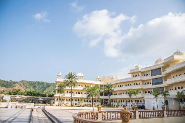 labh garh palace resort and spa