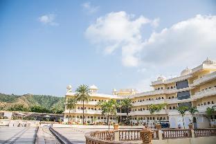 labh garh palace resort and spa