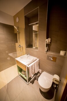 riva mamaia aparthotel