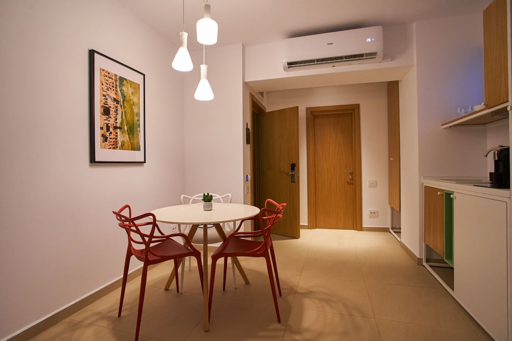 riva mamaia aparthotel