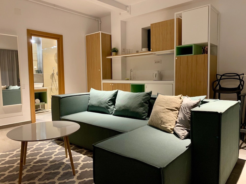 riva mamaia aparthotel