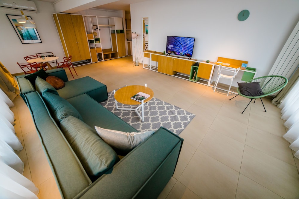 riva mamaia aparthotel