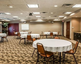 Comfort Suites South,Elkhart County>>Elkhart,3 star