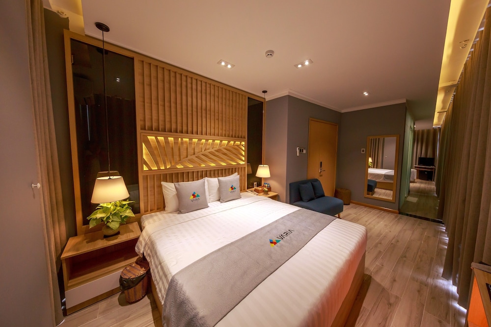 varia hotel