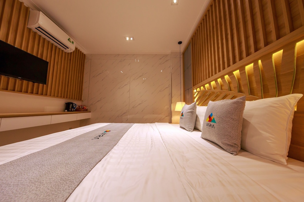 varia hotel