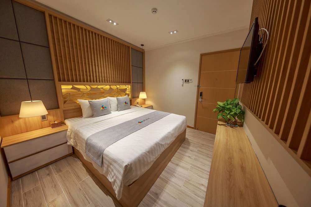 varia hotel