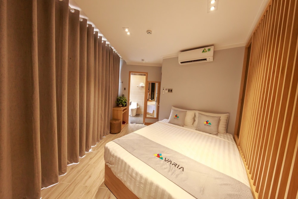 varia hotel