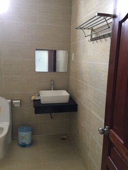phuong ly ly hotel