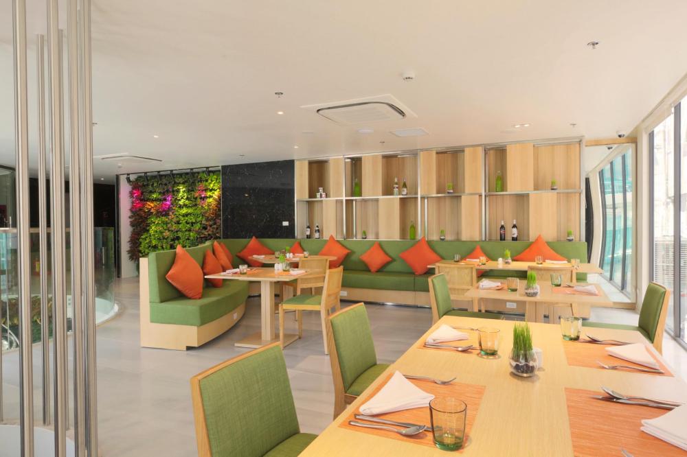 zazz urban ho chi minh hotel