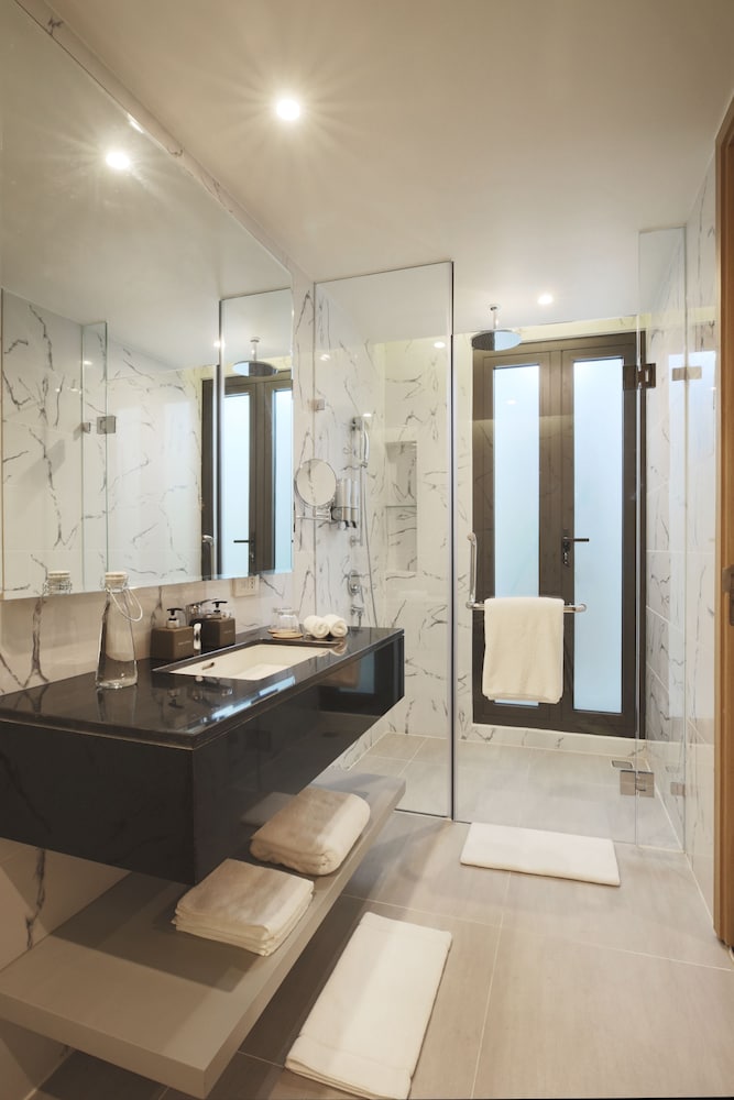 zazz urban ho chi minh hotel