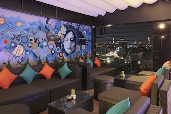 zazz urban ho chi minh hotel